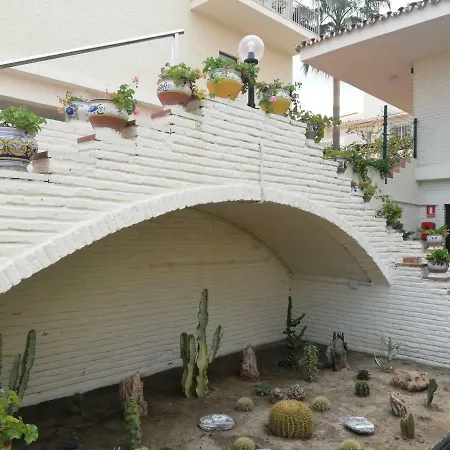 Carihuela Park Palace Torremolinos